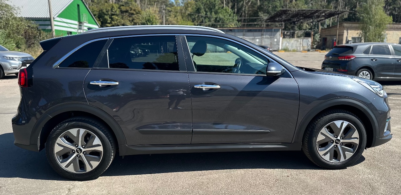 Kia Niro - фото 8