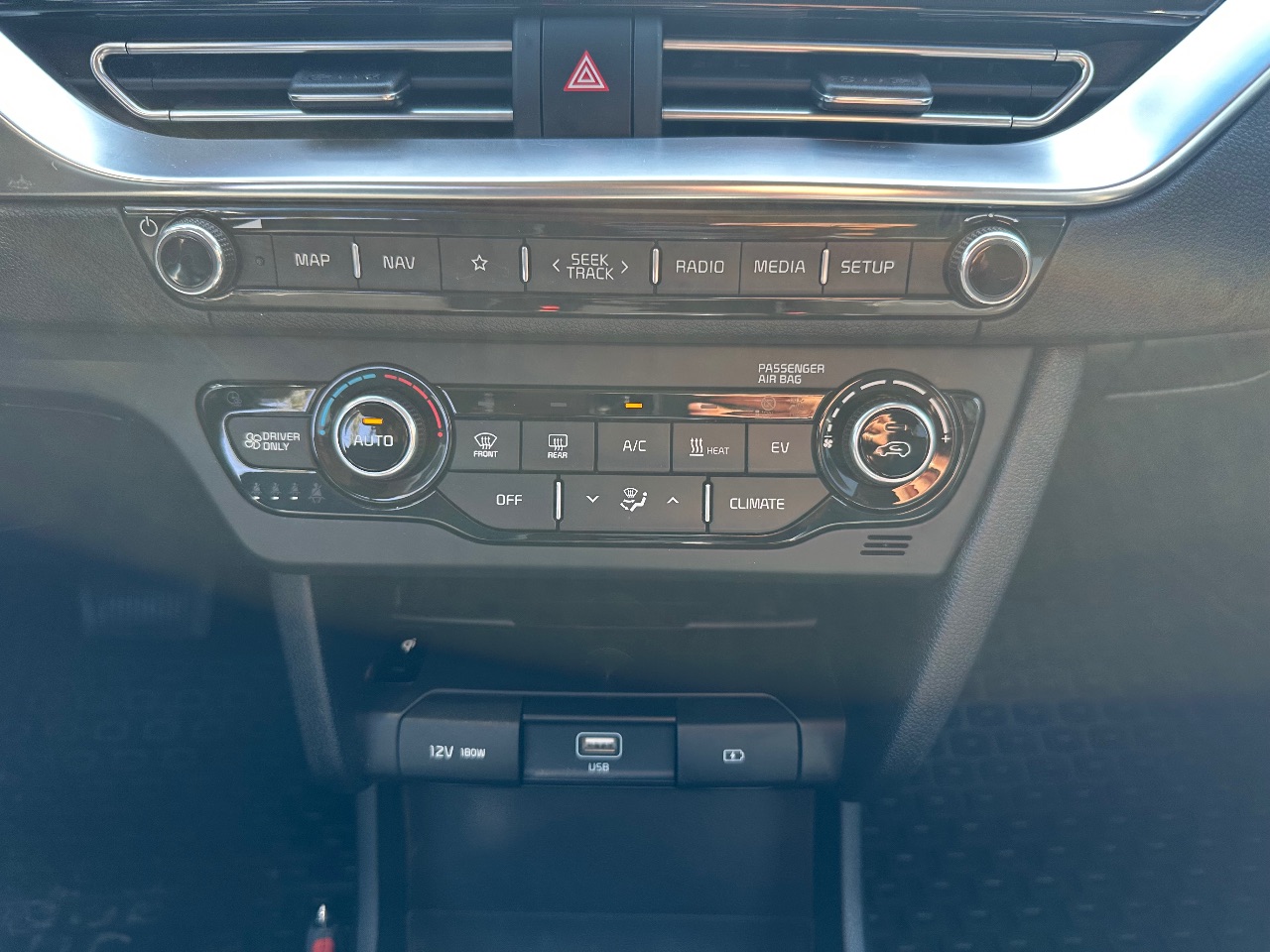 Kia Niro - фото 27