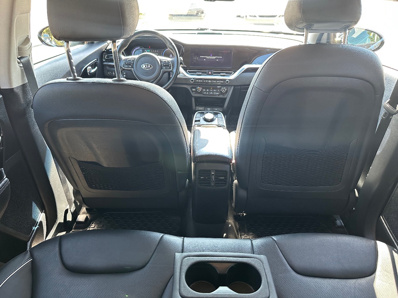 Kia Niro - фото 16