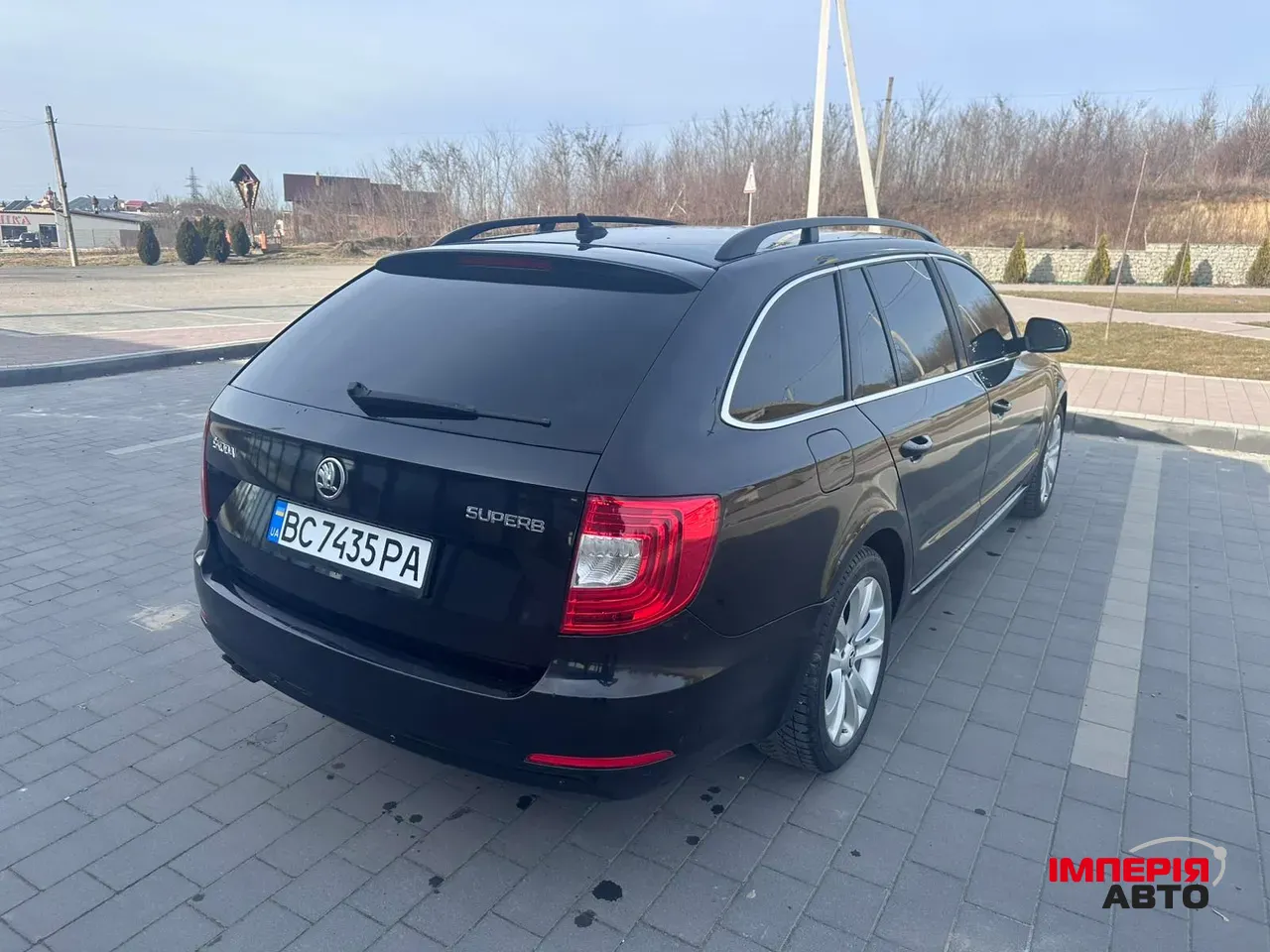 Skoda Superb - фото 8