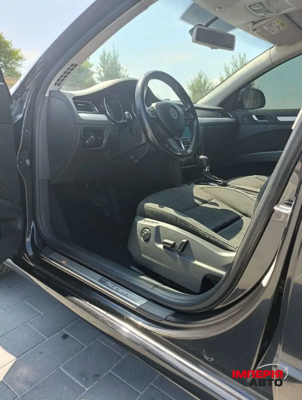 Skoda Superb - фото 13