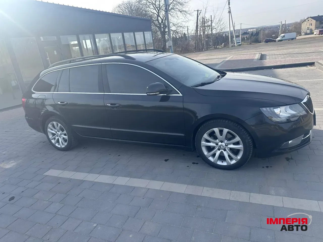 Skoda Superb - фото 9