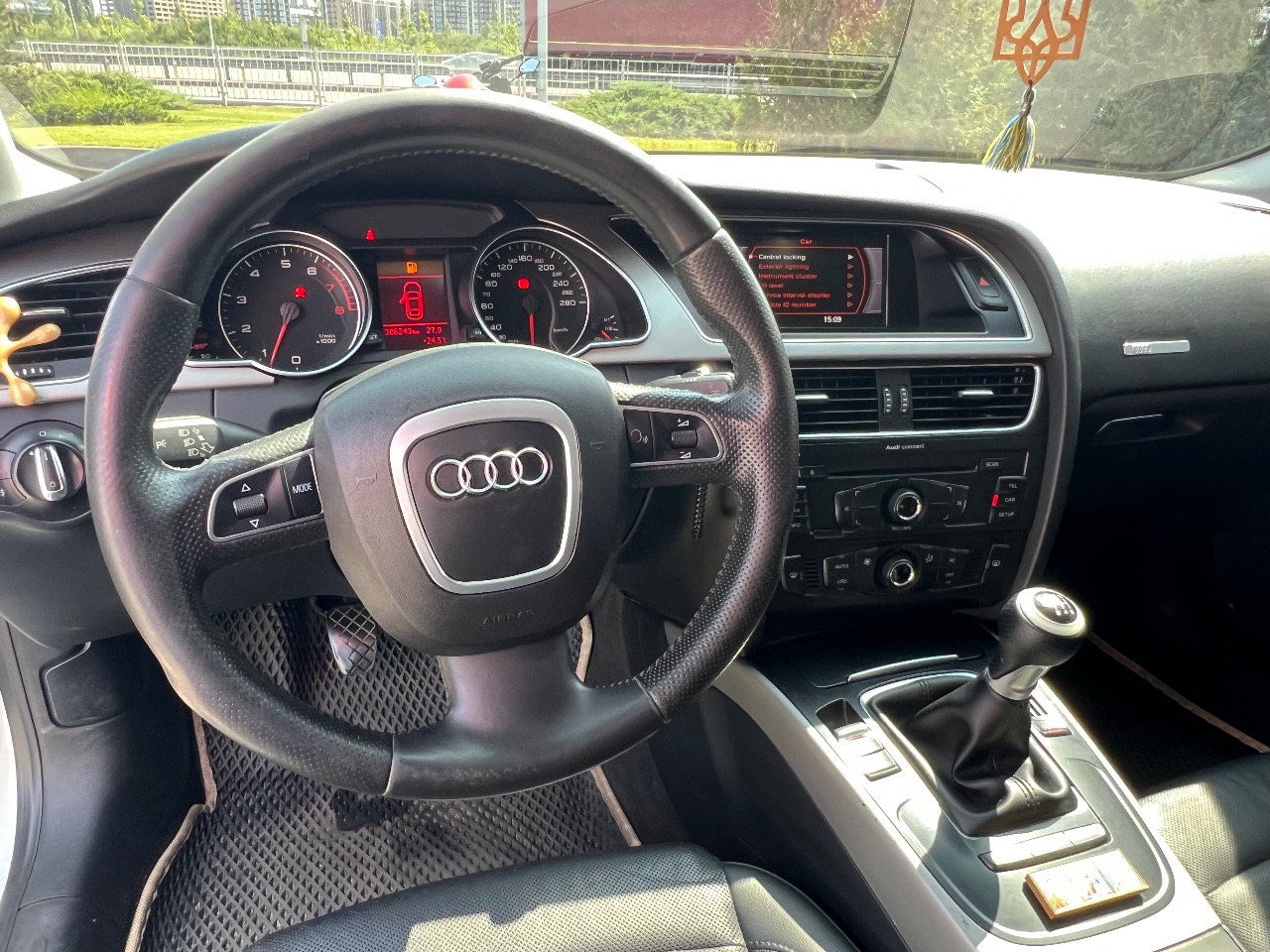 Audi A5 - фото 22