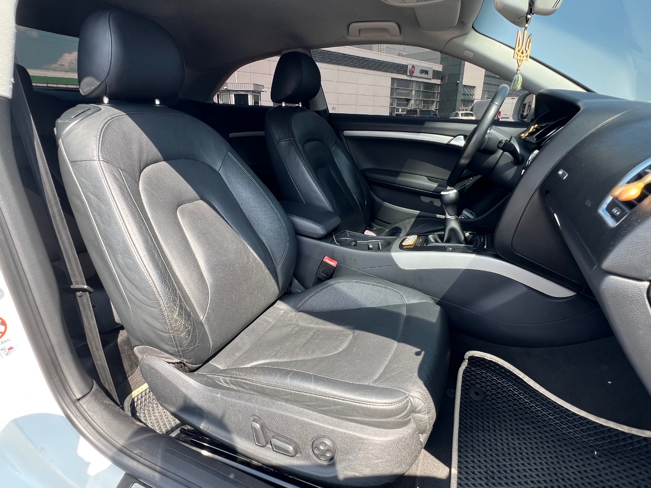 Audi A5 - фото 11