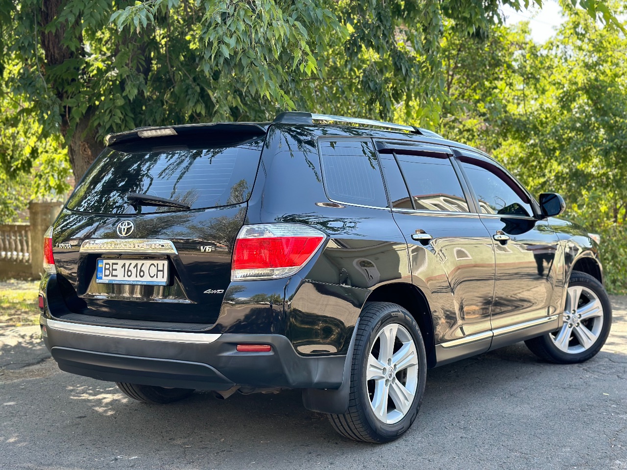 Toyota Highlander - фото 3