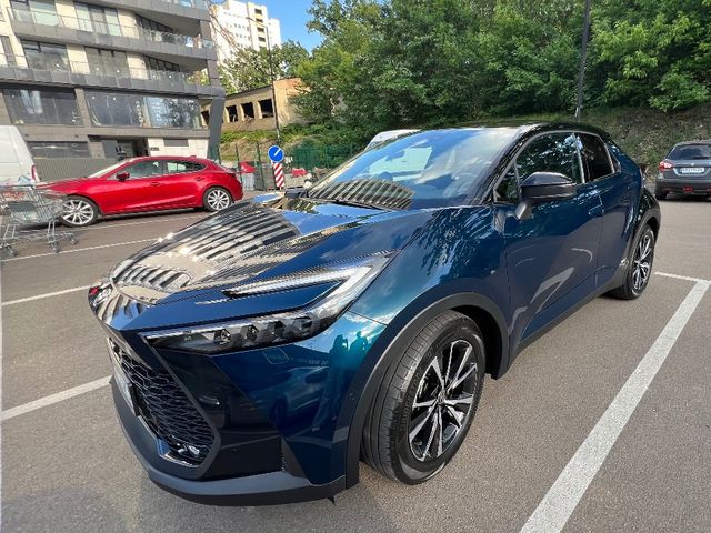 Toyota C-HR - фото 3
