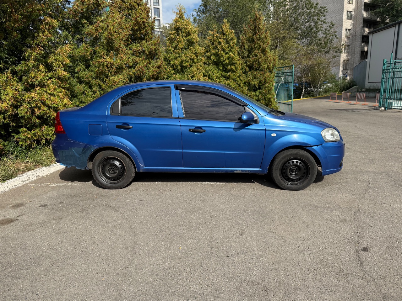 Chevrolet Aveo - фото 2