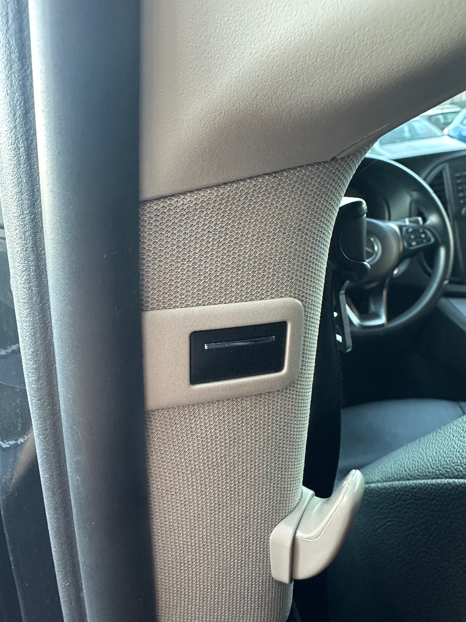 Mercedes-Benz Metris - фото 12