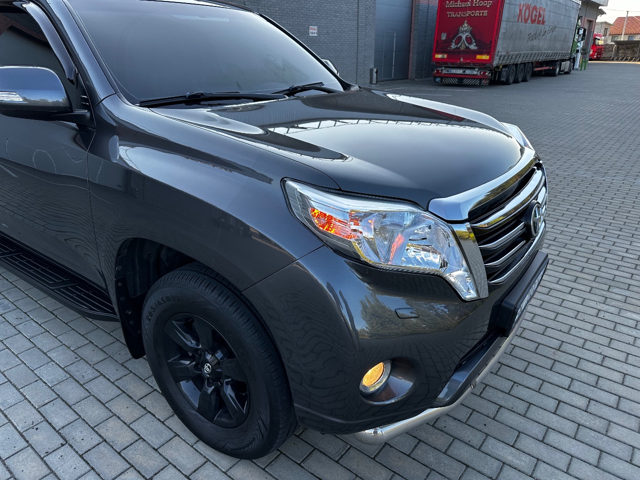 Toyota Land Cruiser Prado - фото 5