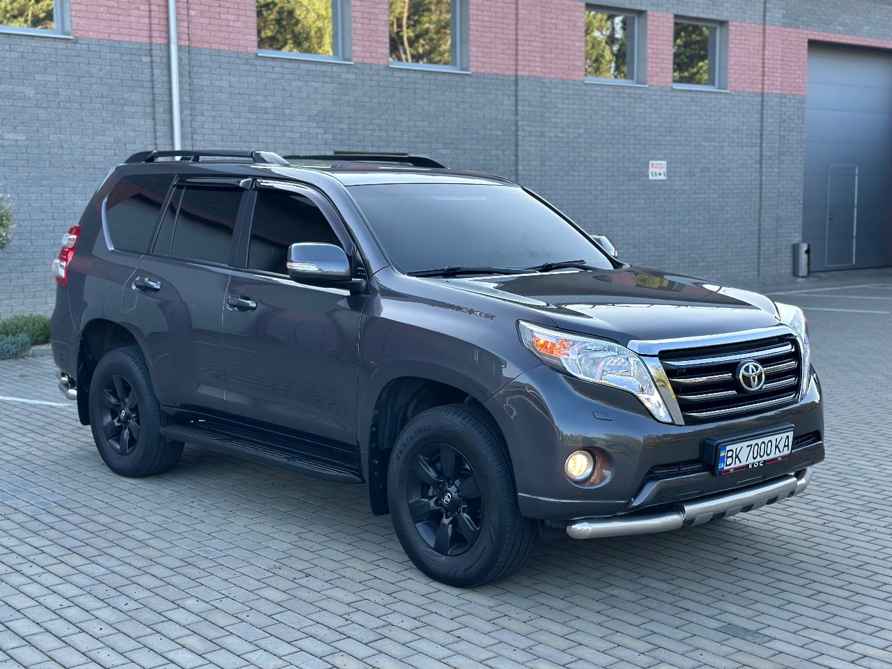 Toyota Land Cruiser Prado - фото 6
