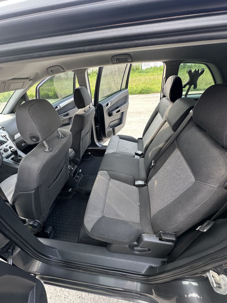 Opel Zafira - фото 21