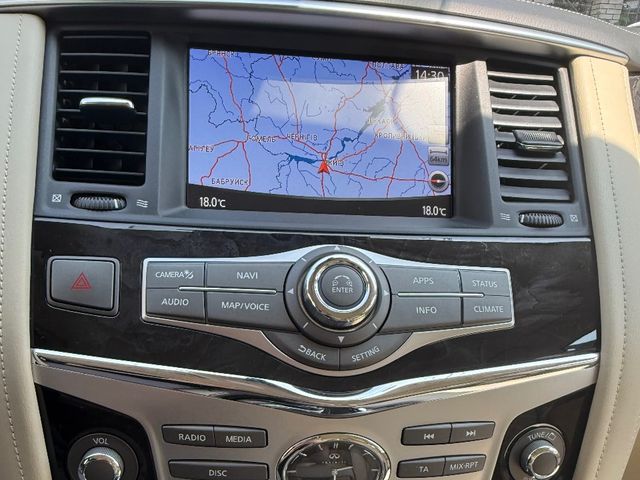 Infiniti QX80 - фото 3