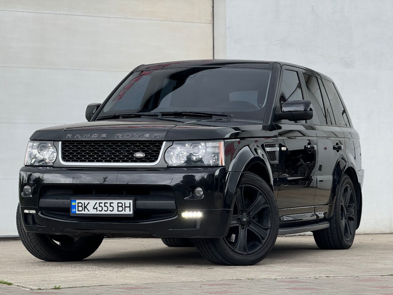 Land Rover Range Rover Sport - фото 1