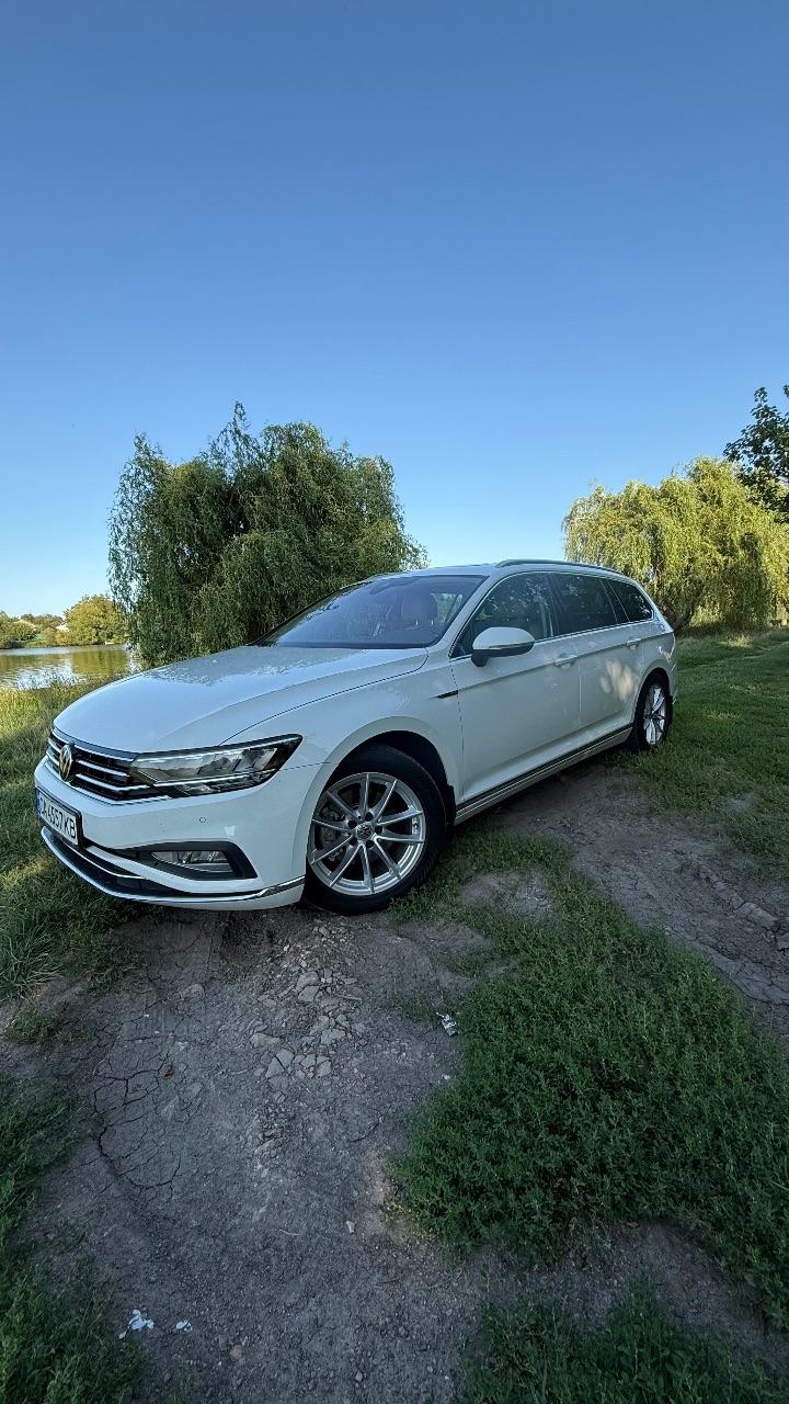 Volkswagen Passat - фото 5