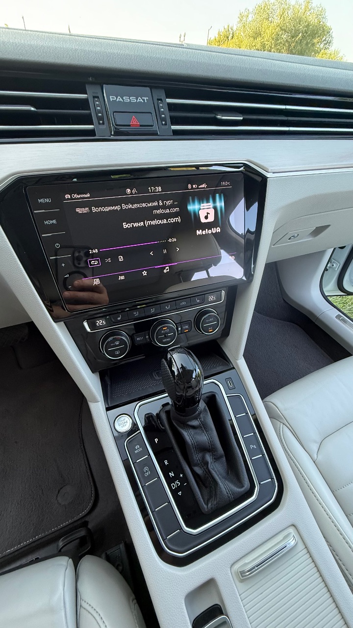 Volkswagen Passat - фото 27