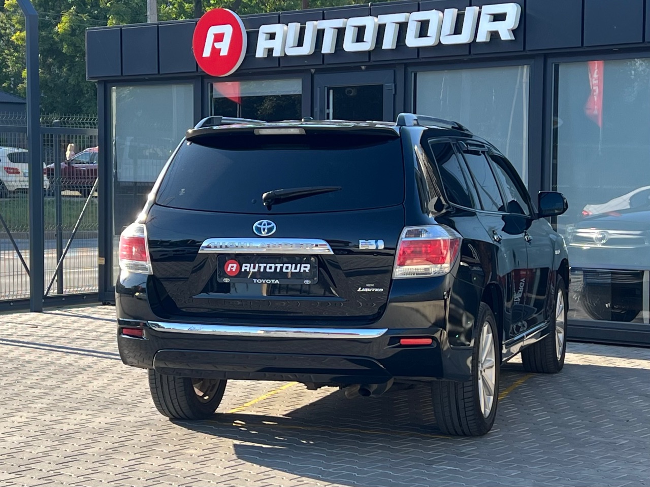 Toyota Highlander - фото 9