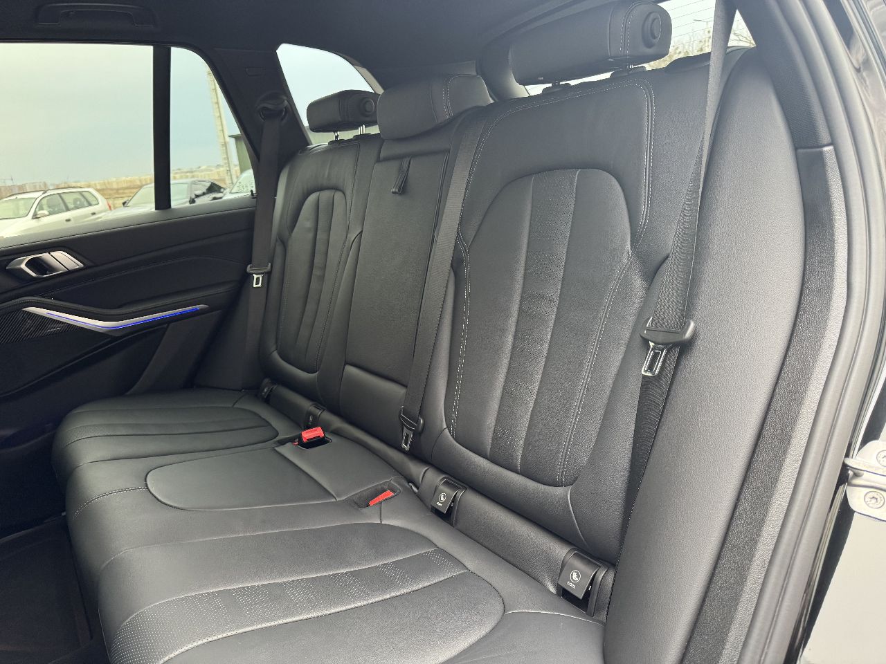 BMW X5 - фото 10