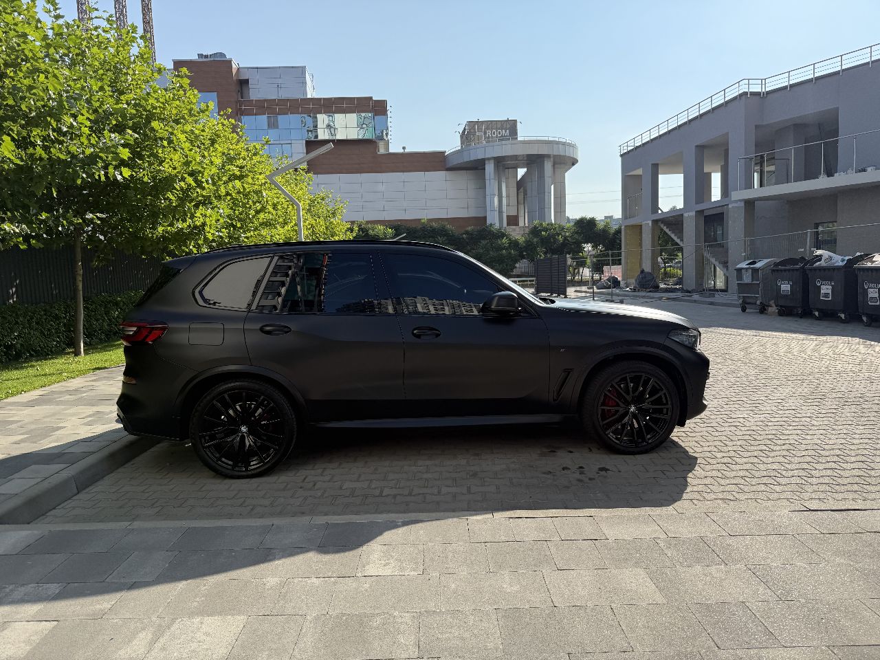 BMW X5 - фото 2