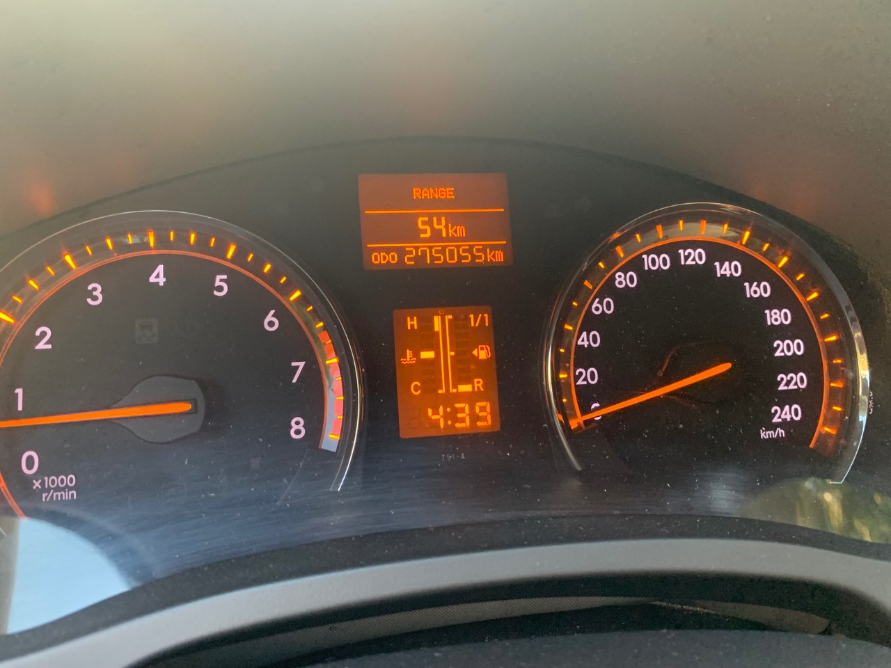 Toyota Avensis - фото 38