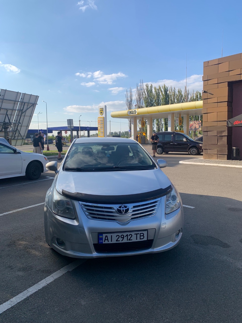 Toyota Avensis - фото 12