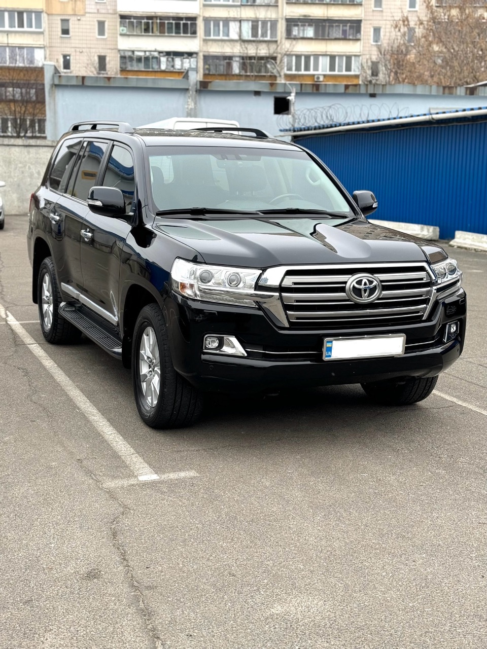 Toyota Land Cruiser - фото 2