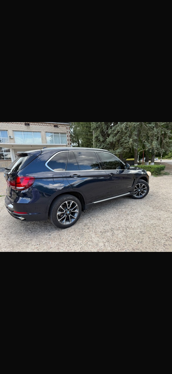 BMW X5 - фото 10