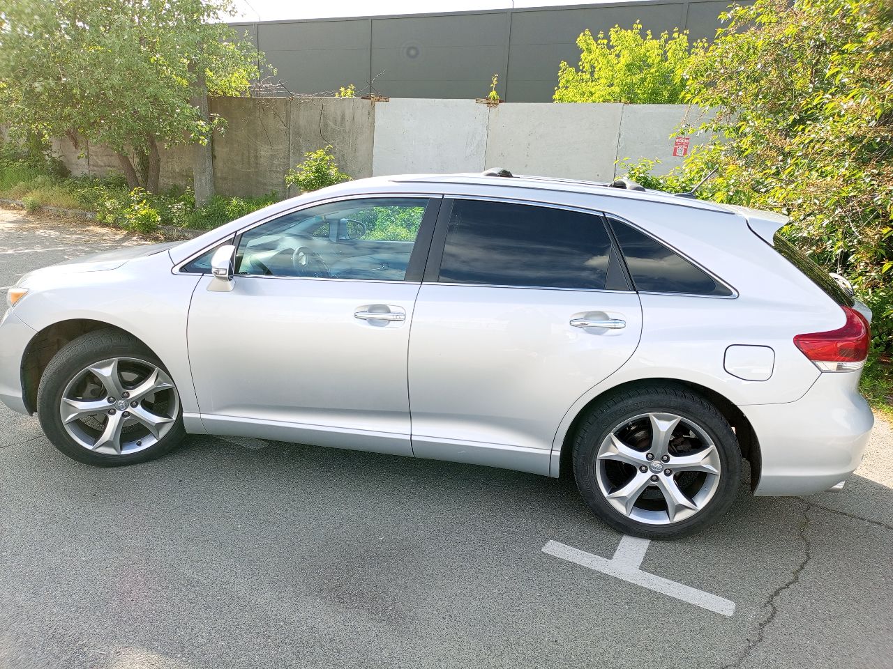 Toyota Venza - фото 8