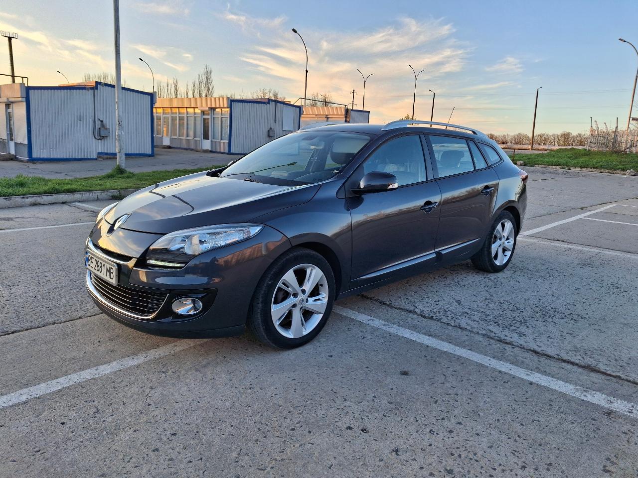 Renault Megane 2012, Южноукраїнськ, $8 200 - зображення 1