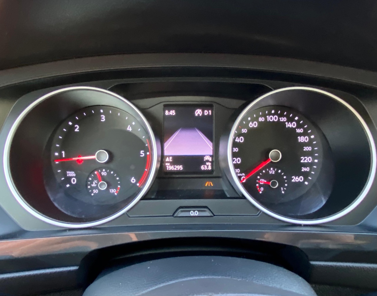 Volkswagen Tiguan - фото 15