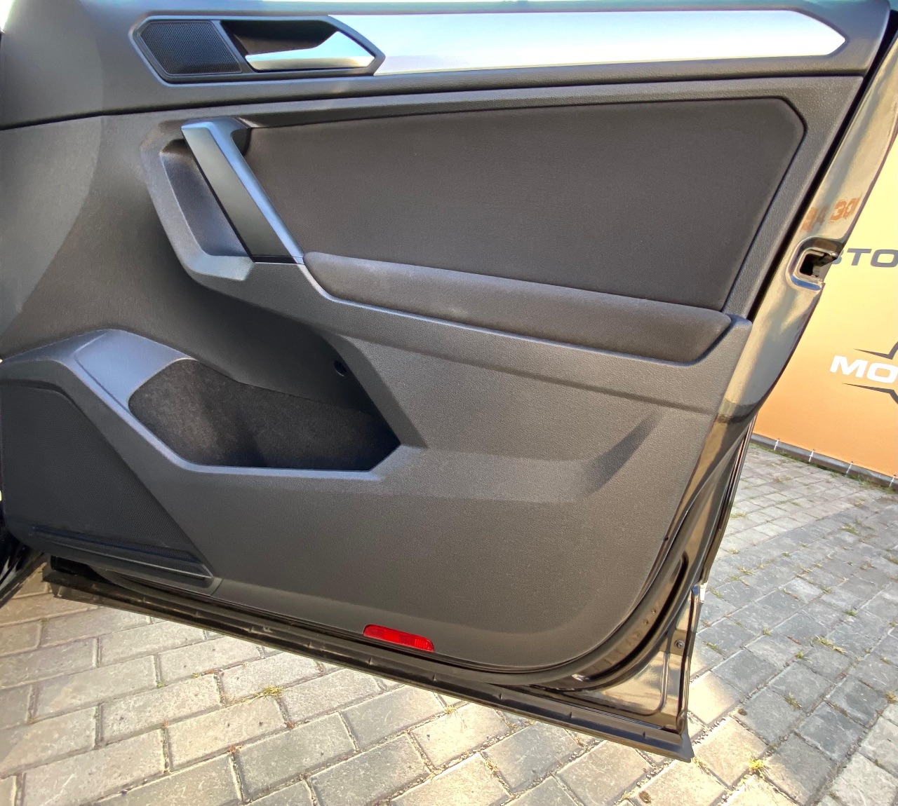 Volkswagen Tiguan - фото 30