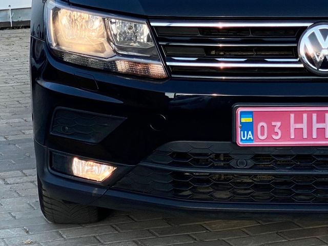 Volkswagen Tiguan - фото 5