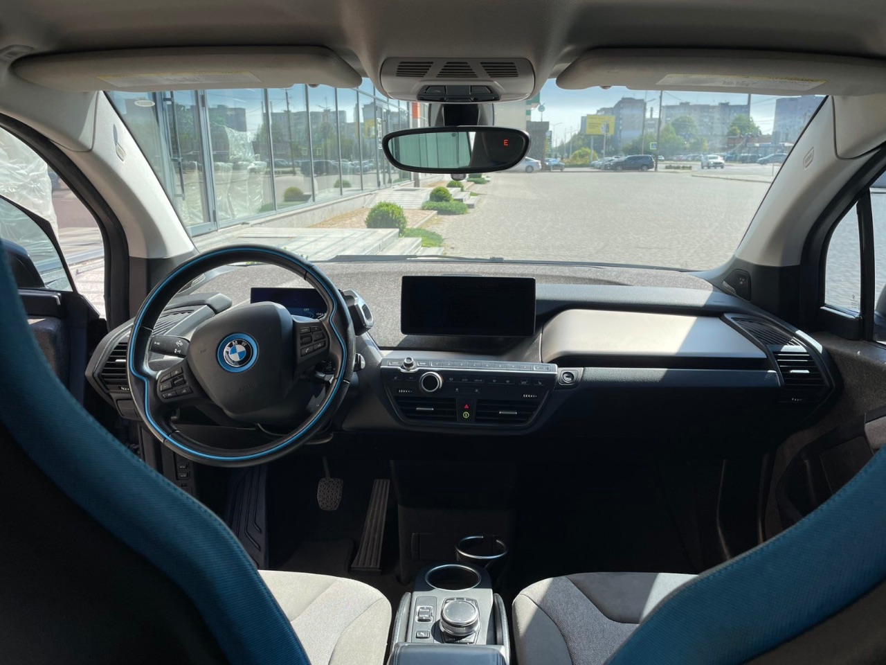BMW i3 - фото 11