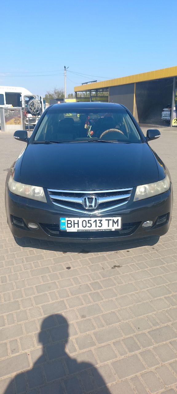 Honda Accord - фото 1