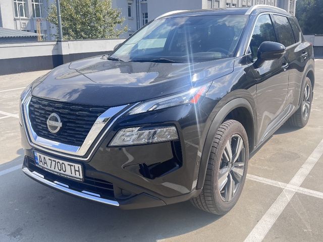 Nissan Rogue - фото 1
