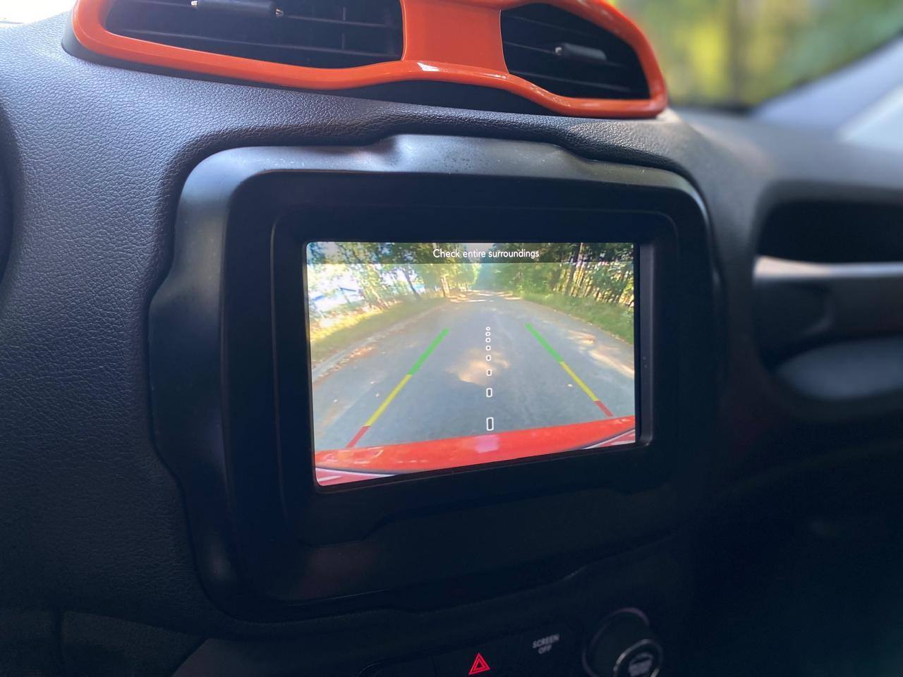 Jeep Renegade - фото 9