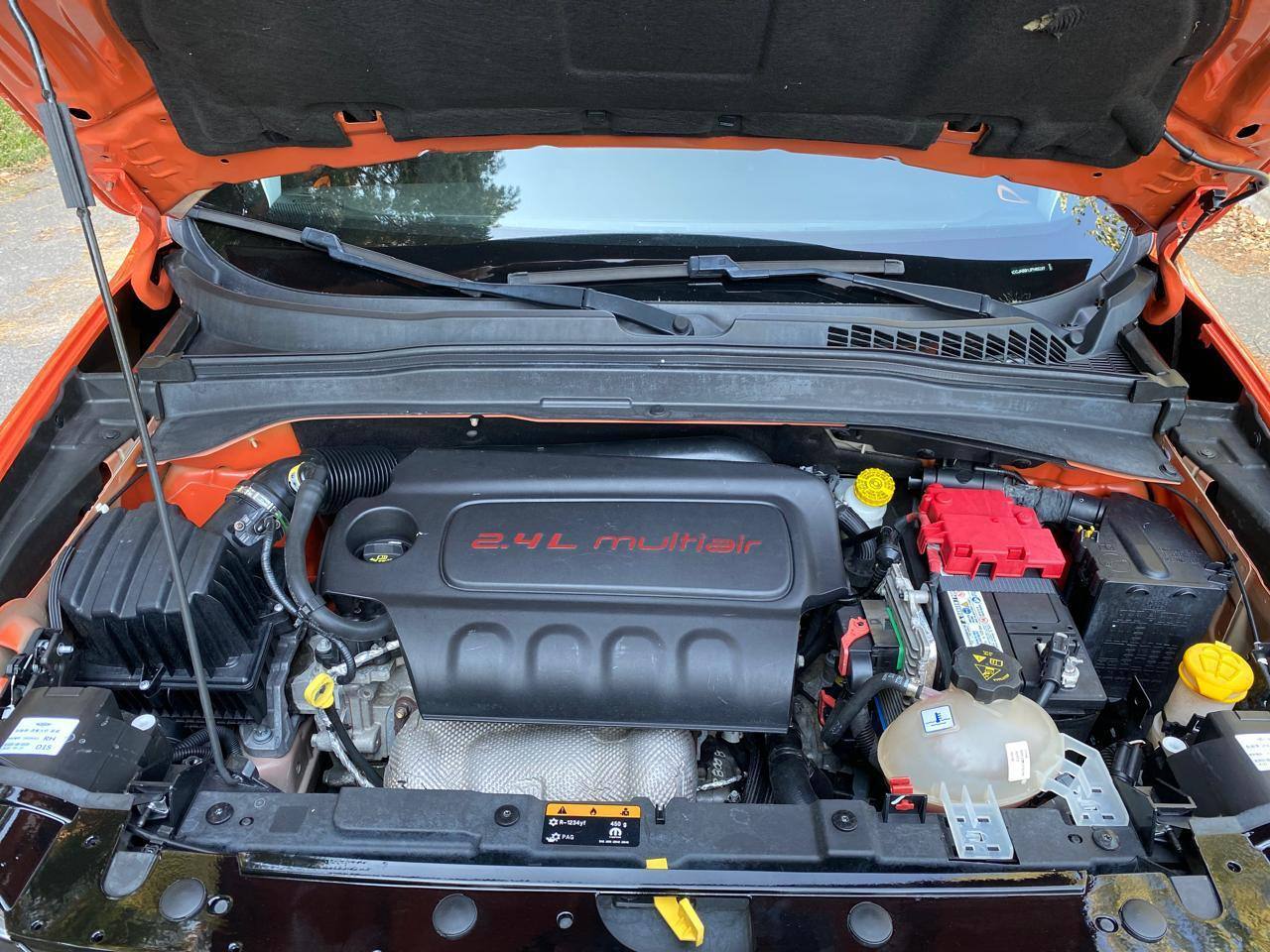 Jeep Renegade - фото 15