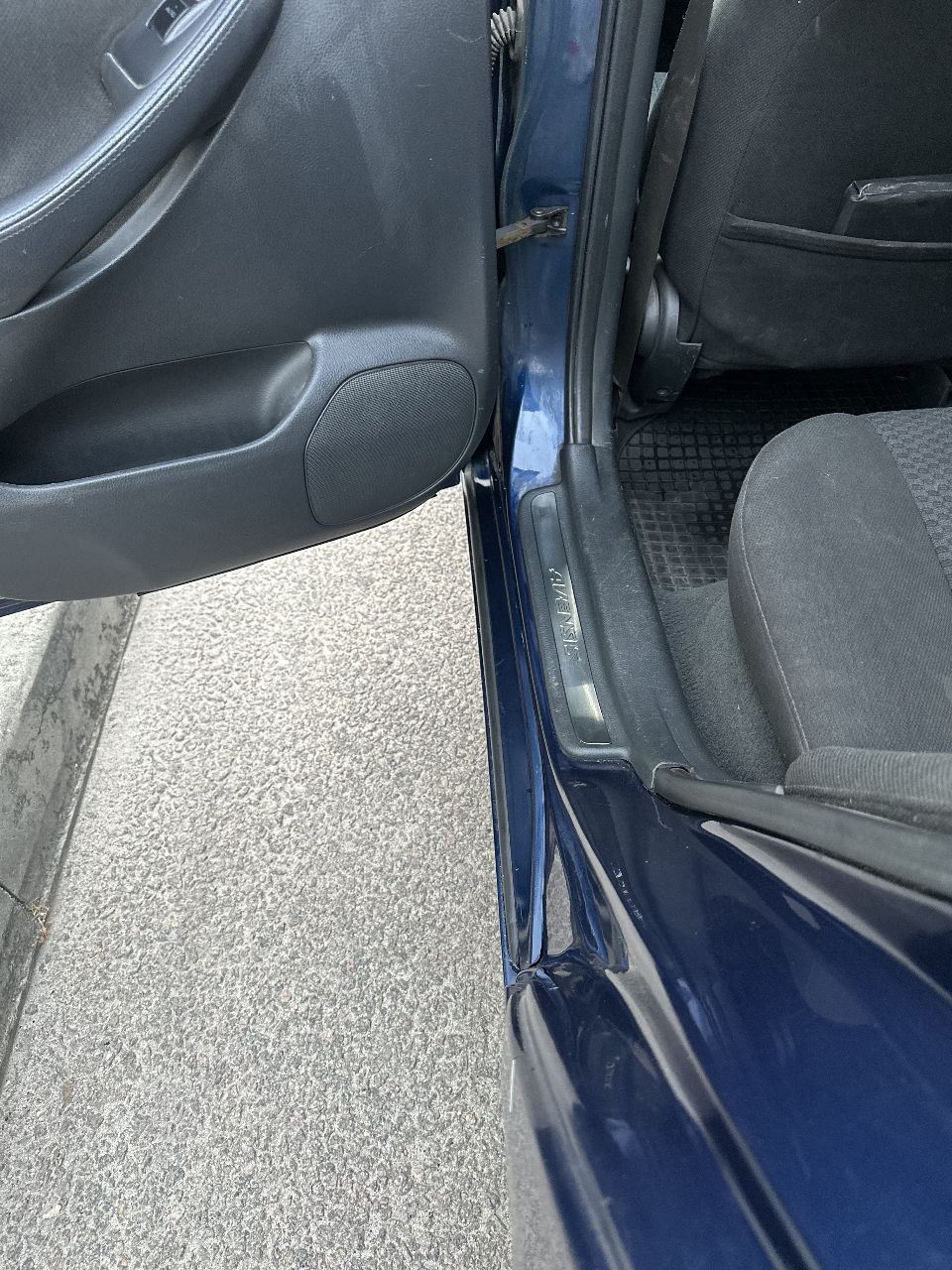 Toyota Avensis - фото 14