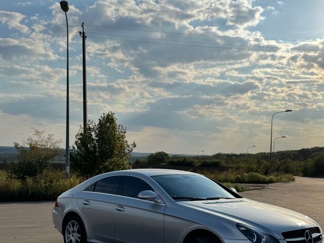 Mercedes-Benz CLS - фото 2