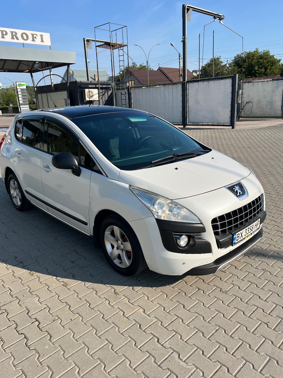 Peugeot 3008 - фото 1