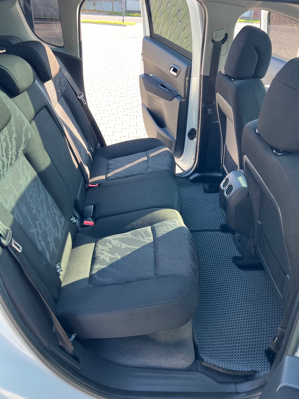 Peugeot 3008 - фото 16