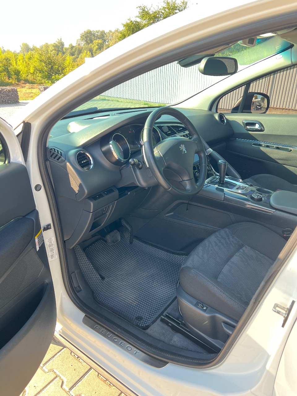 Peugeot 3008 - фото 20