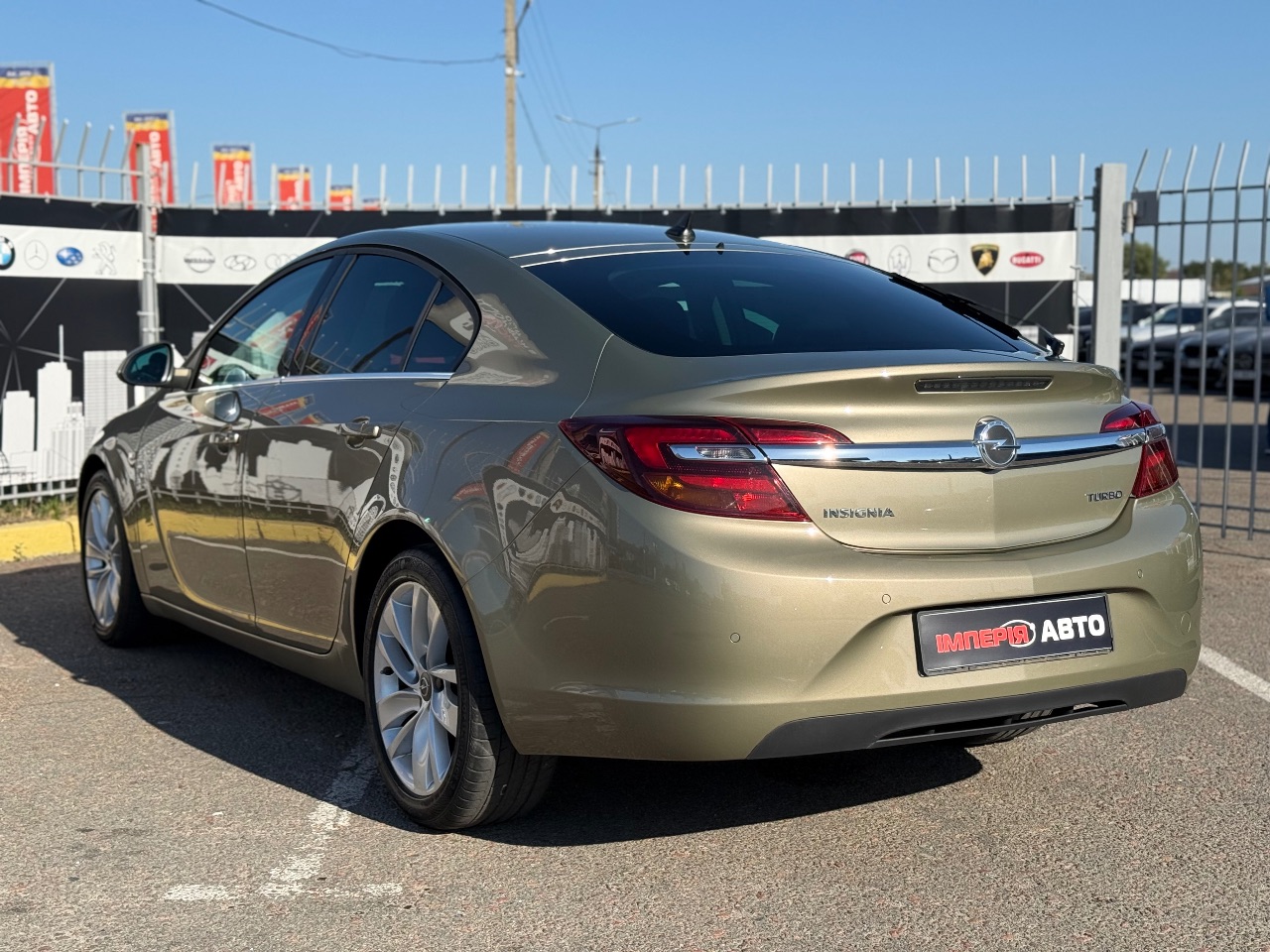 Opel Insignia - фото 5