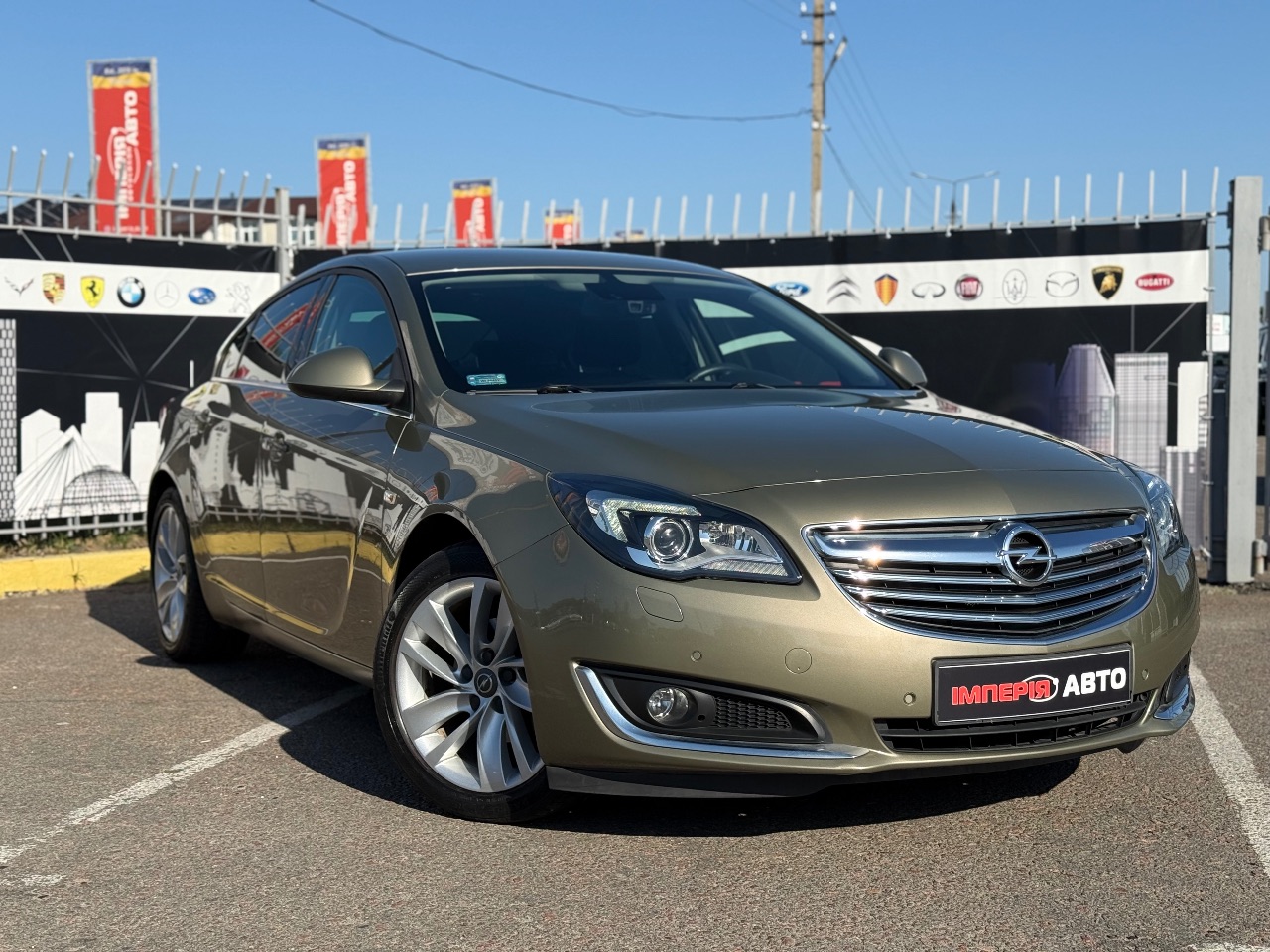 Opel Insignia - фото 2