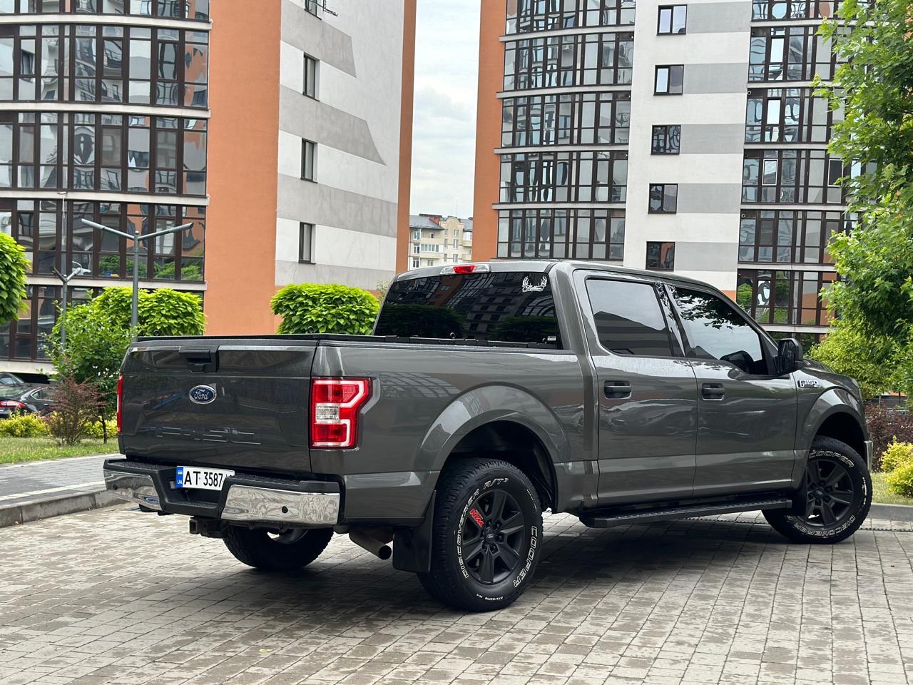 Ford F-150 - фото 3