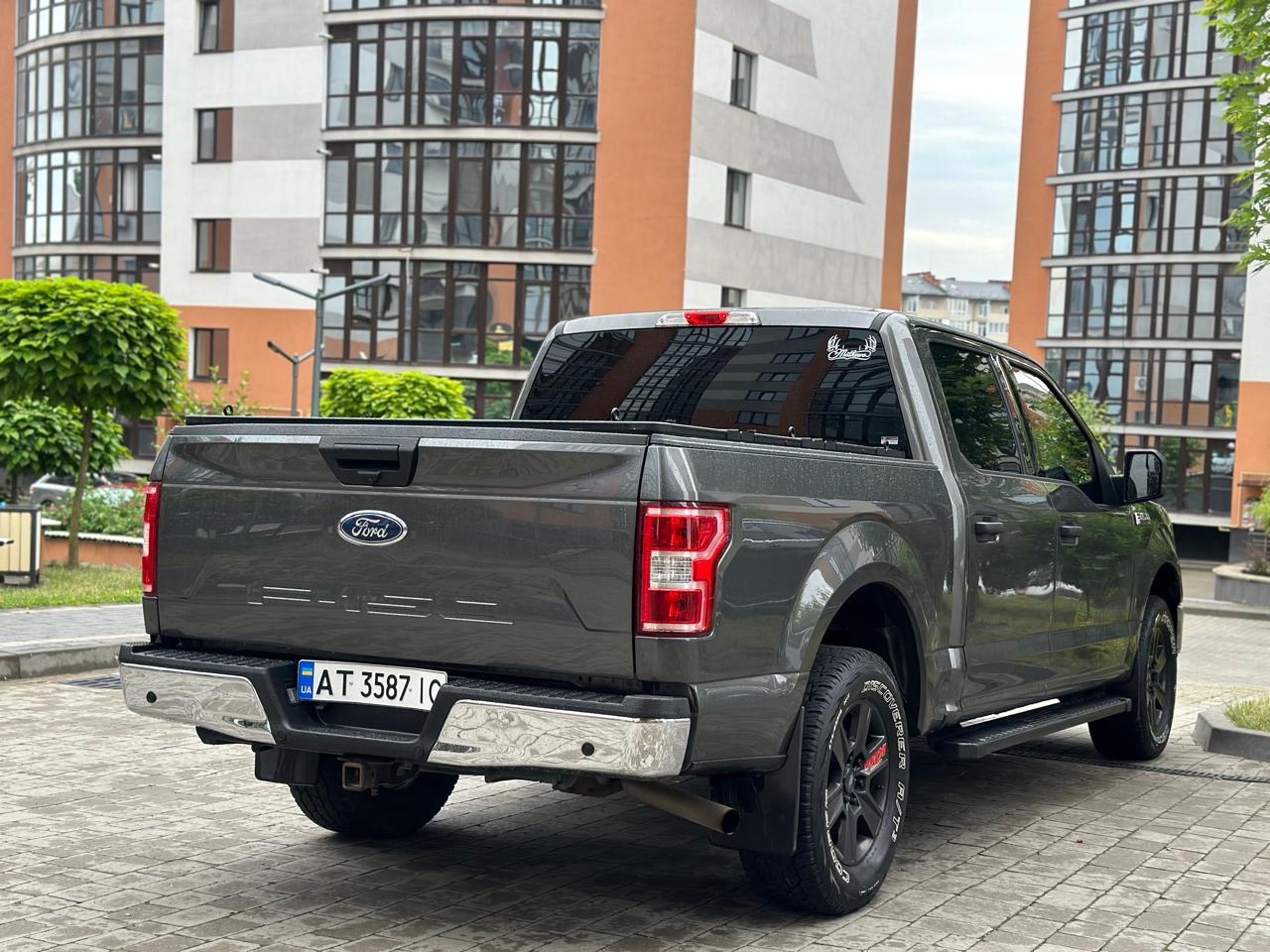 Ford F-150 - фото 7