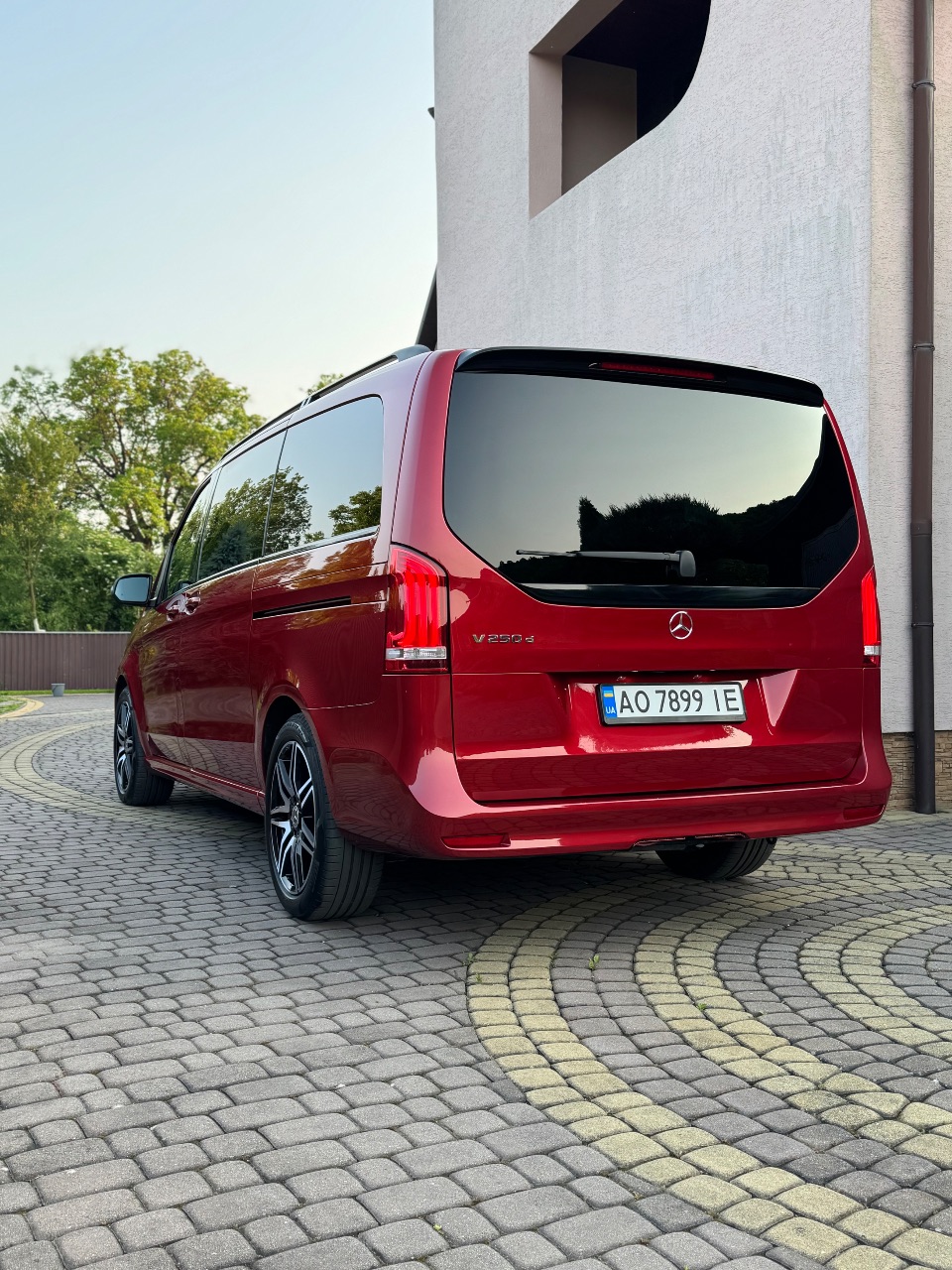 Mercedes-Benz V-Класс - фото 4