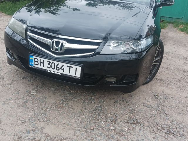 Honda Accord - зображення 1