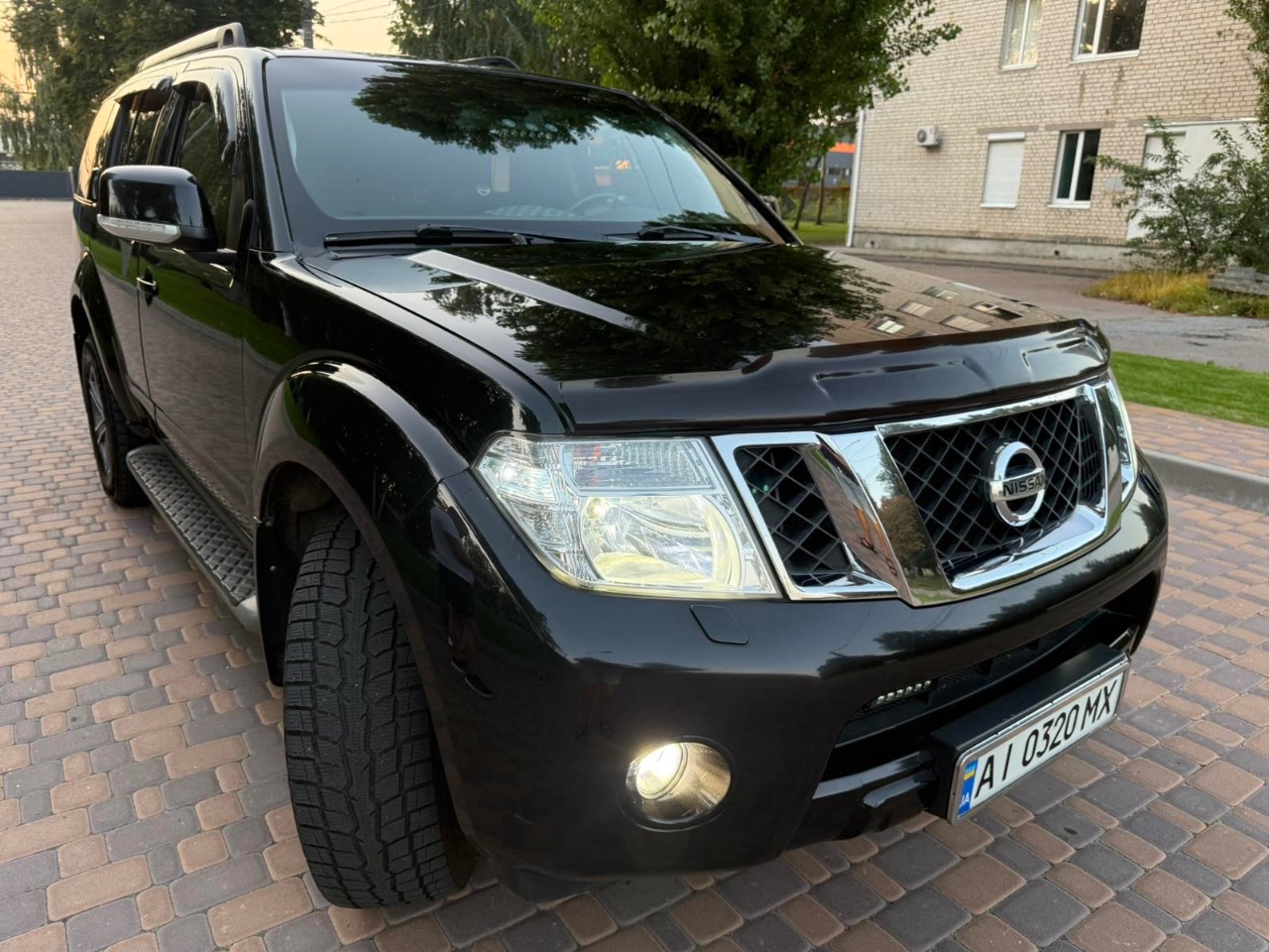 Nissan Pathfinder - фото 3