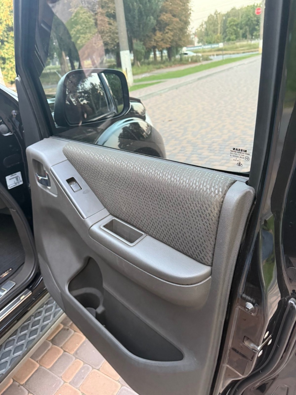 Nissan Pathfinder - фото 11