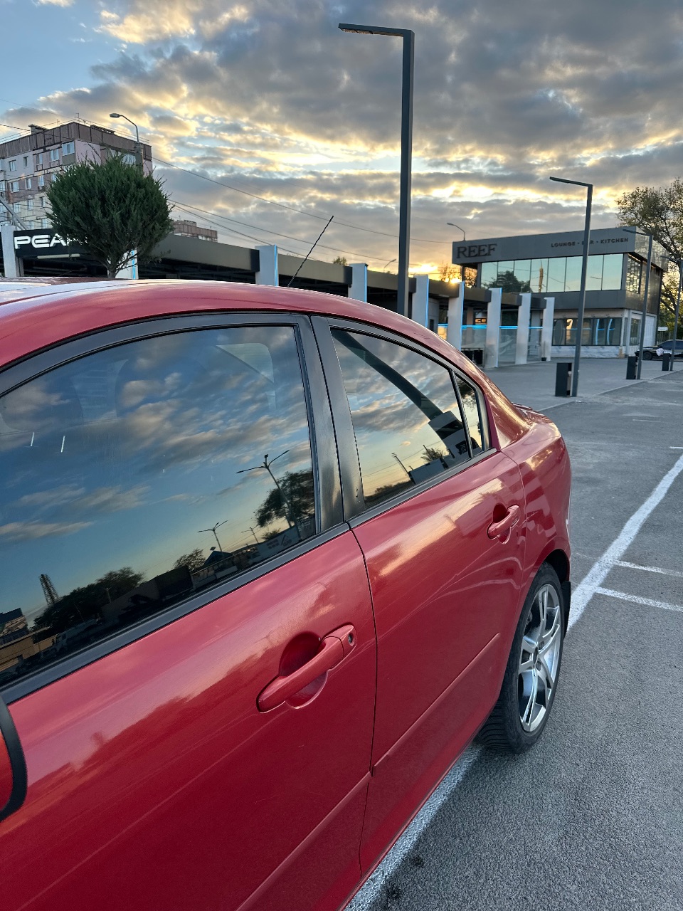 Mazda 3 - фото 3